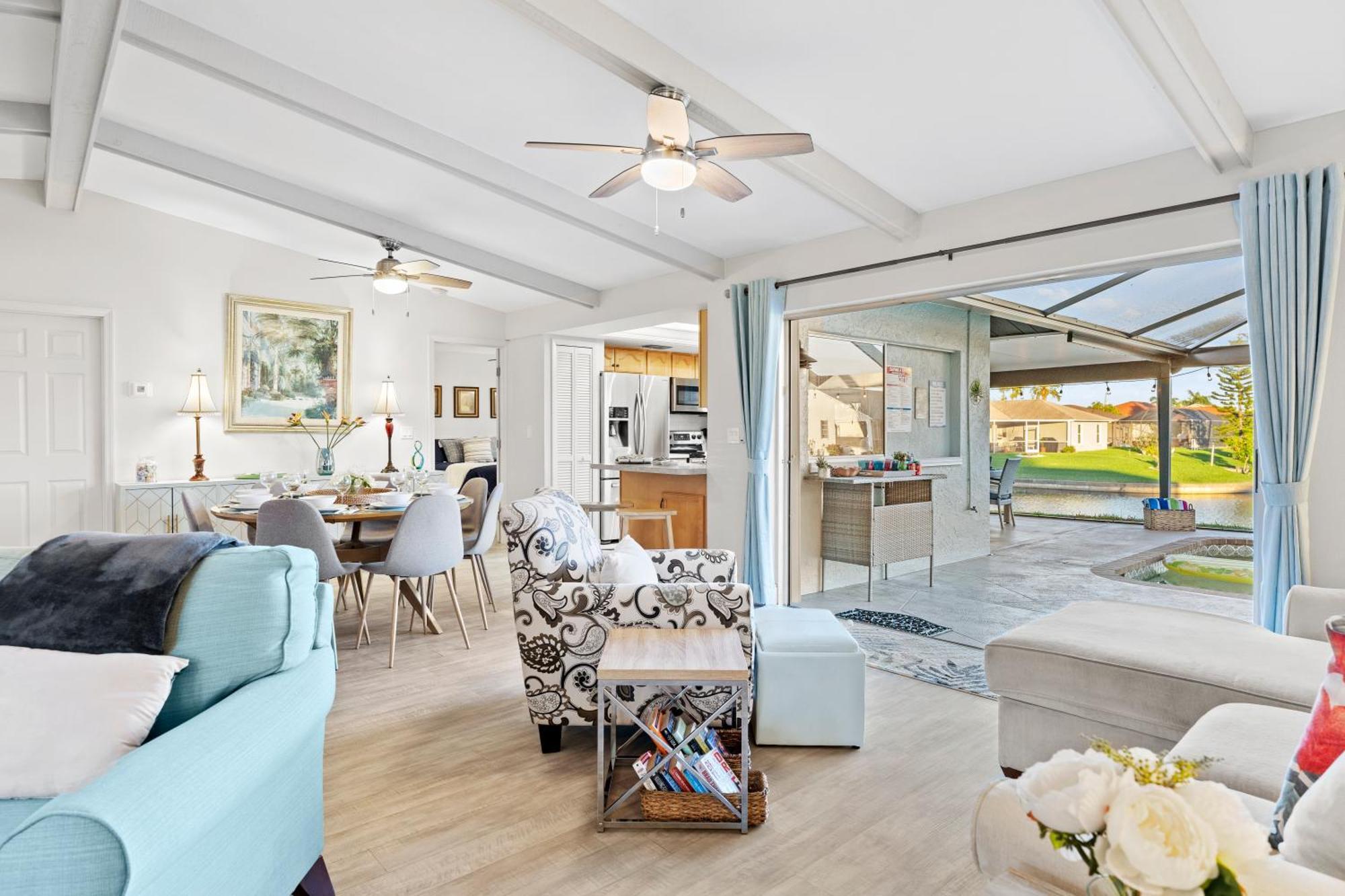 Serenity Waterfront Villa With King Suite, Private Pool, Great Lanai Enclosure And Long Water Views 케이프코럴 외부 사진