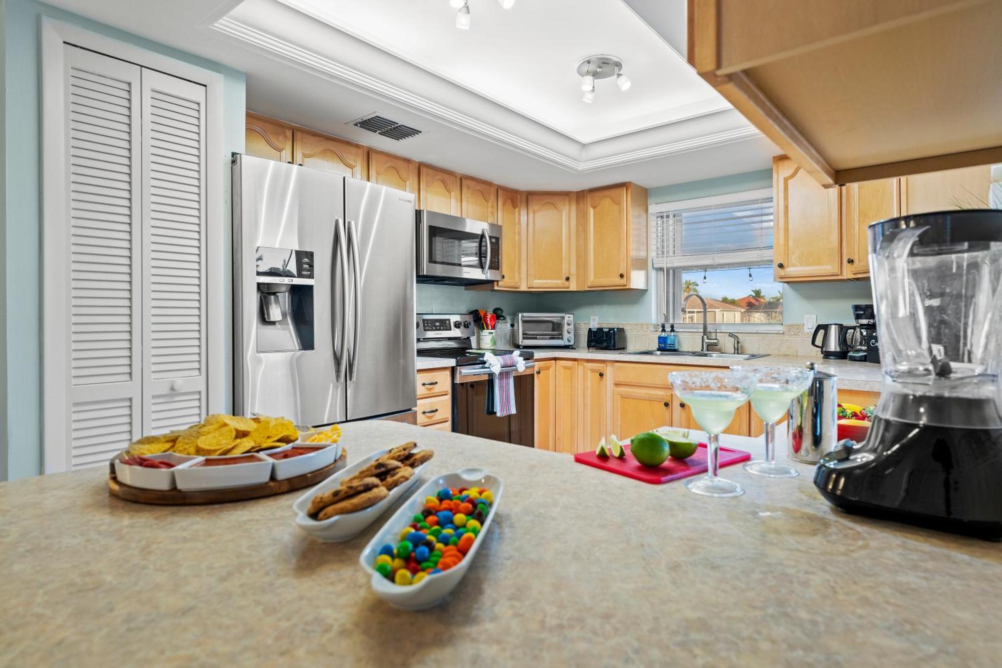 Serenity Waterfront Villa With King Suite, Private Pool, Great Lanai Enclosure And Long Water Views 케이프코럴 외부 사진
